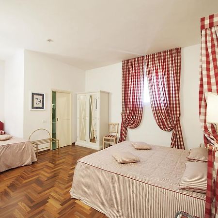 Palazzo Ruspoli Apartment Florence Exterior photo