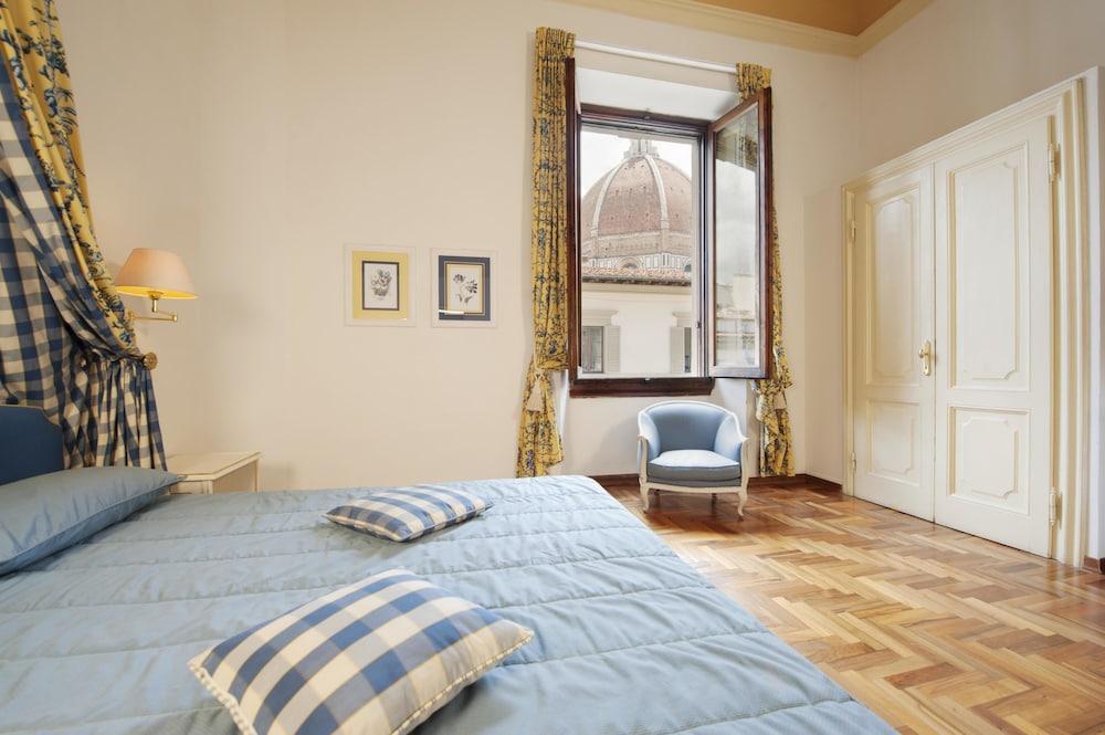 Palazzo Ruspoli Apartment Florence Exterior photo