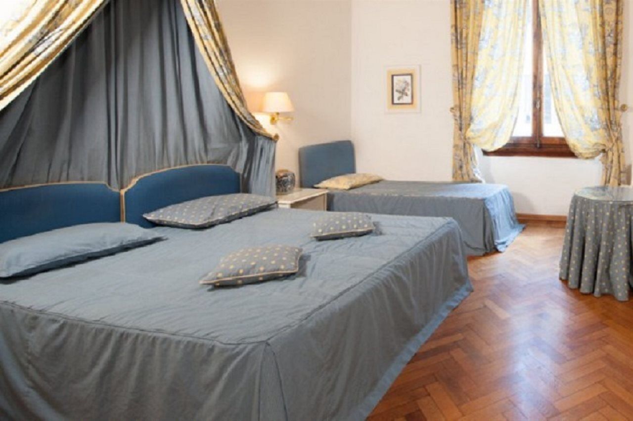 Palazzo Ruspoli Apartment Florence Exterior photo